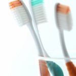 Zahnbürste in der Zahnarztpraxis Ungarn